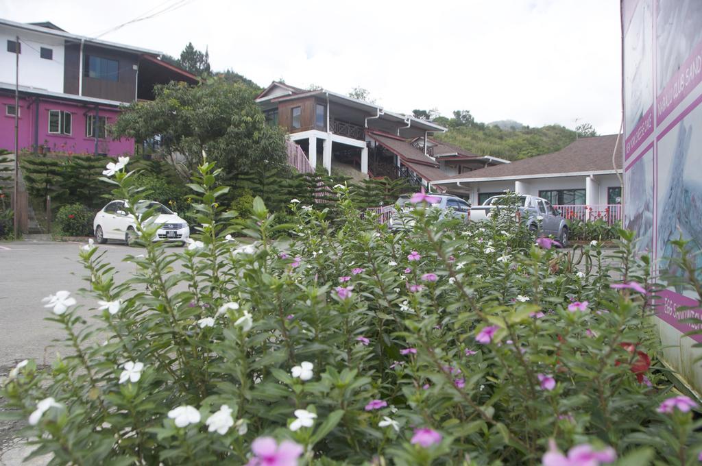 纳瓦卢坤达萨山林小屋 Kampong Kundassan 外观 照片